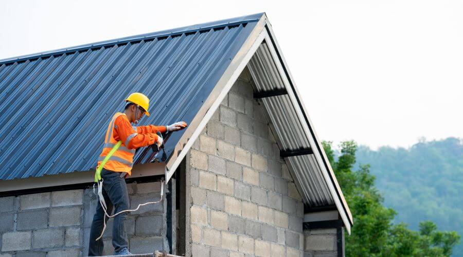 Expert Emergency Roof Repairs services in Vancleave, MS